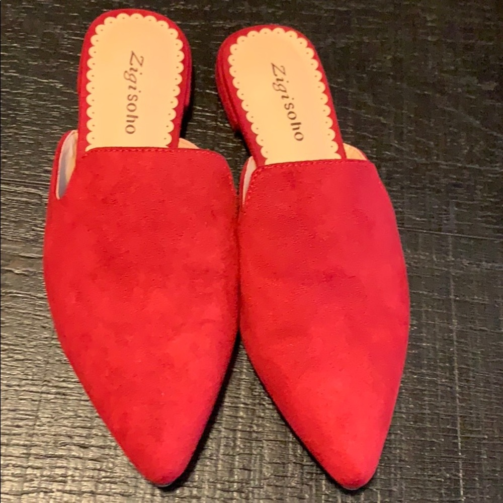 Women’s slip on dress shoes